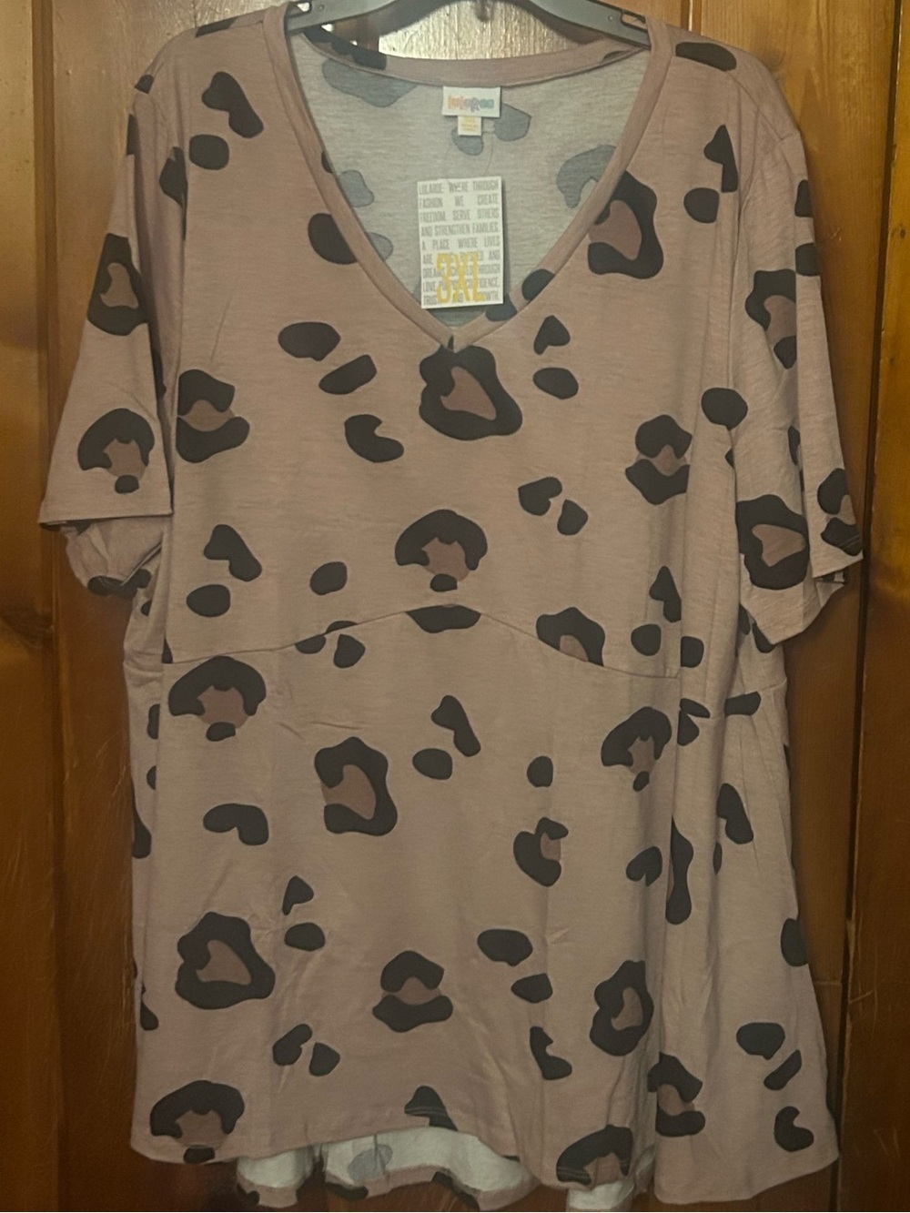 LuLaRoe Brown Black Leopard Print V-Neck Tunic Size 3X